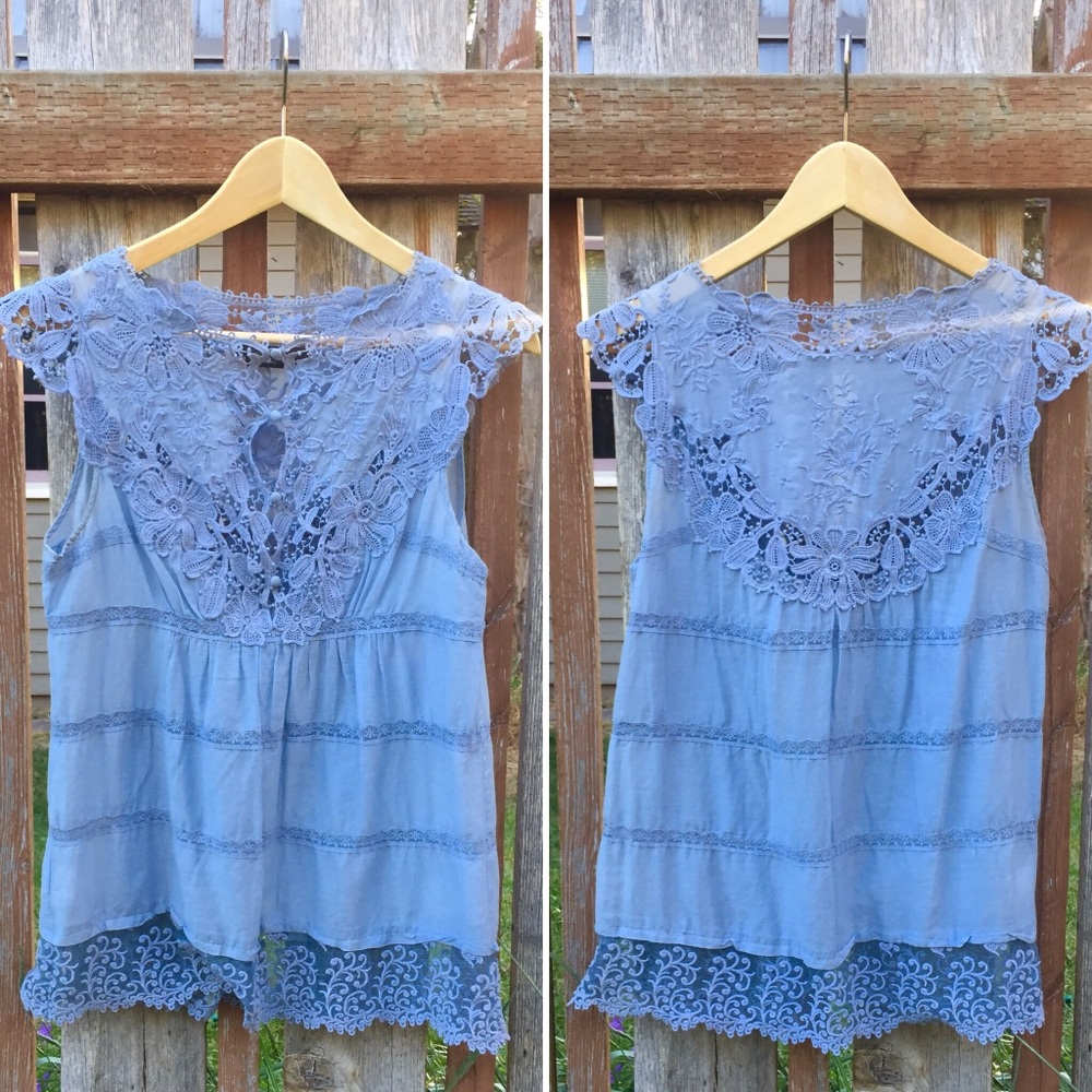 BCBG lace top